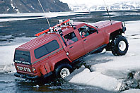 4x4 670.jpg (15953 octets)